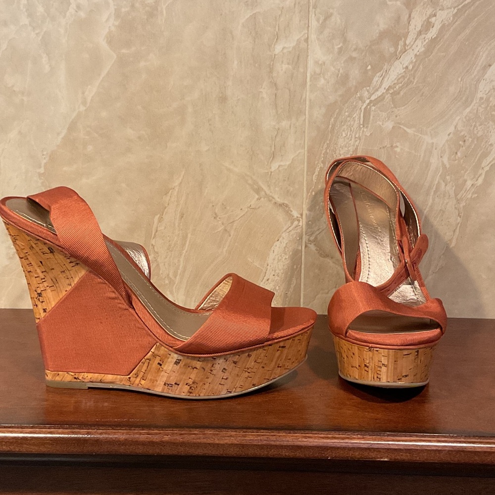 BCBG Brownish Orange Cork Wedge Sandals, Size 7.5B